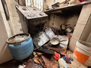 Explosão durante instalação de botijão deixa homem ferido no bairro Petrópolis