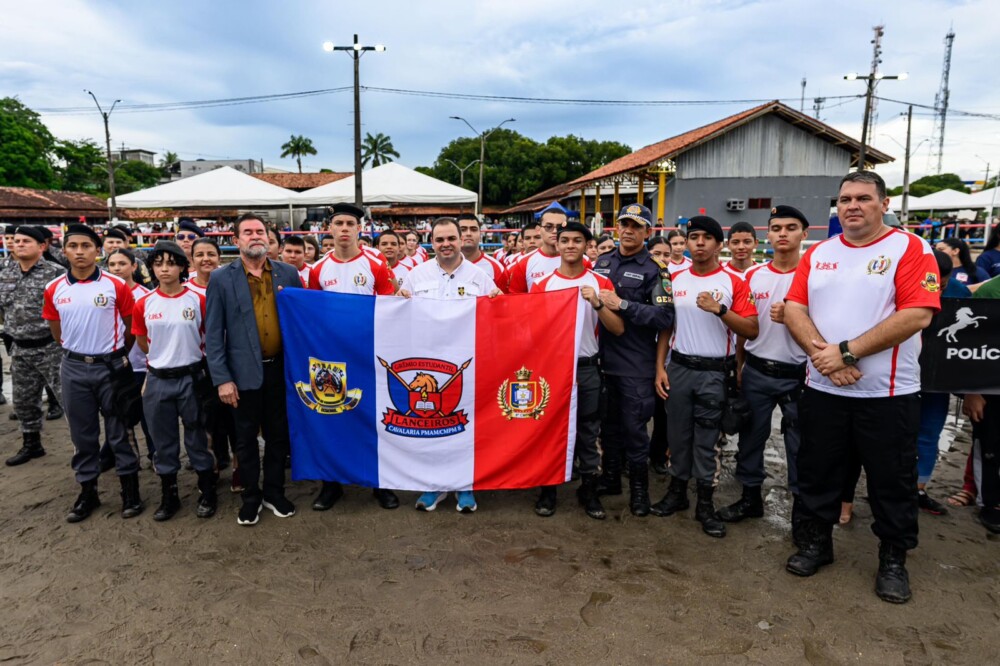 governador interino Roberto Cidade destaca mais de R$ 1 bilhão em investimentos na segurança pública