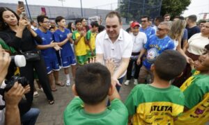 Governador interino Roberto Cidade intensifica agenda e amplia presença nas ruas