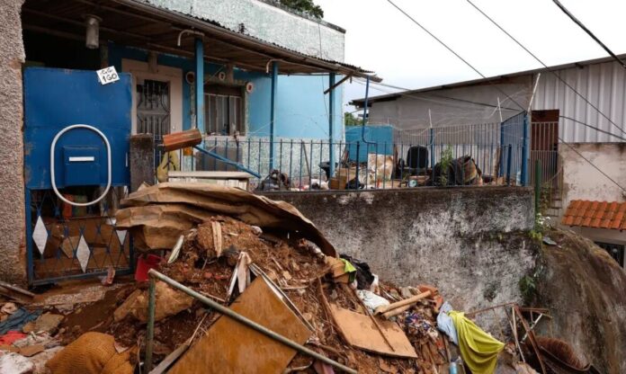 Famílias de Juiz de Fora e Ubá precisam validar cadastro no Portal do Cidadão para receber Auxílio Reconstrução de R$ 7,3 mil