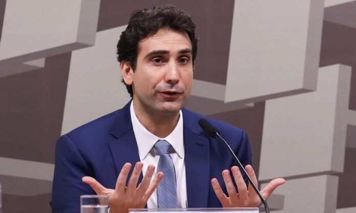 Galípolo pede aprovação de PEC nº 65/2023 para dar mais autonomia ao Banco Central