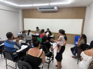 Programa Bolsa Idiomas inicia entrega de documentos dos candidatos classificados nesta terça (19)