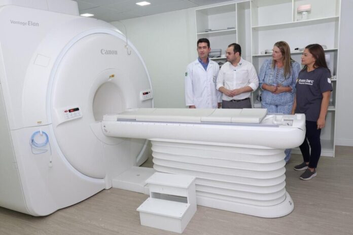 nova ressonância magnética da Fundação Hospital Adriano Jorge moderniza parque tecnológico da saúde