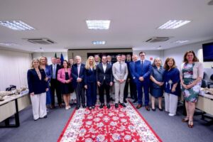 Em reunião com delegação da União Europeia, Roberto Cidade defende desenvolvimento sustentável e ampliação de parcerias internacionais