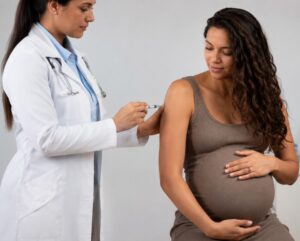 Vacinação contra Vírus Sincicial Respiratório alcança 80,84% do público estimado no Amazonas