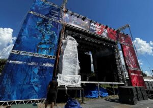 Panavueiro Fest transmite Brasil x Escócia e reúne atrações musicais em Parintins