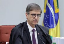 PGR se manifesta contra revisão da condenação de Bolsonaro