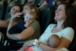 CineMaterna exibe filme sobre Michael Jackson para famílias com bebês de até 18 meses em Manaus