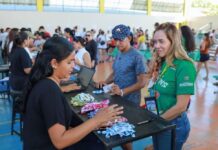 Governo do Amazonas inicia troca de alimentos por pulseiras para a Festa dos Visitantes