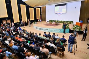 Painel do TCE-AM debate adaptação climática e futuro das cidades