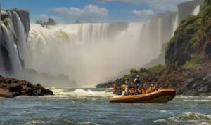 Holandês morre durante passeio de barco nas Cataratas do Iguaçu