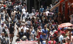 Consumidores podem renegociar dívidas bancárias até 31 de agosto