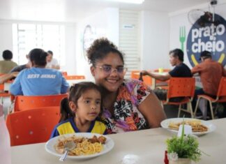 Prato Cheio já serviu mais de 1,8 milhão refeições no Amazonas no primeiro semestre