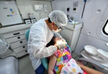 Unidade Odontológica Móvel leva atendimento domiciliar a moradores do Morar Melhor 13