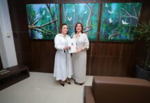 Presidente do TCE-AM entrega à Justiça Eleitoral relação de gestores com contas irregulares