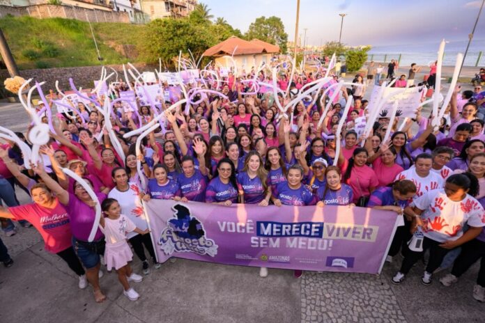 Primeira-dama Thaisa Cidade reforça importância da proteção às mulheres durante abertura do Agosto Lilás