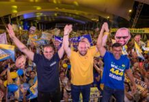 Roberto Cidade participa de ato que confirma Fausto Júnior na disputa à reeleição para deputado federal Roberto Cidade participa de ato que confirma Fausto Júnior na disputa à reeleição para deputado federal