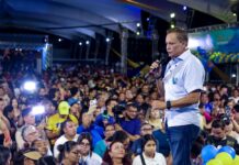 Adjuto Afonso mostra força política e reúne 12 mil apoiadores em lançamento de campanha eleitoral