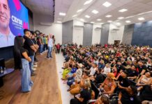 Roberto Cidade dialoga com artistas e produtores culturais sobre propostas para o setor Roberto Cidade dialoga com artistas e produtores culturais sobre propostas para o setor