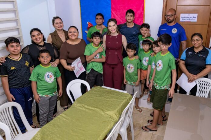 Thaisa Cidade acompanha ação de qualificação profissional para mulheres em situação de vulnerabilidade