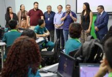 Roberto Cidade aposta em tecnologia e qualificação para preparar estudantes do Amazonas para o futuro