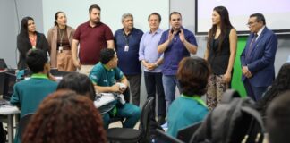 Roberto Cidade aposta em tecnologia e qualificação para preparar estudantes do Amazonas para o futuro