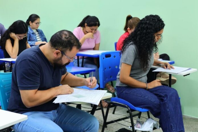 estudantes