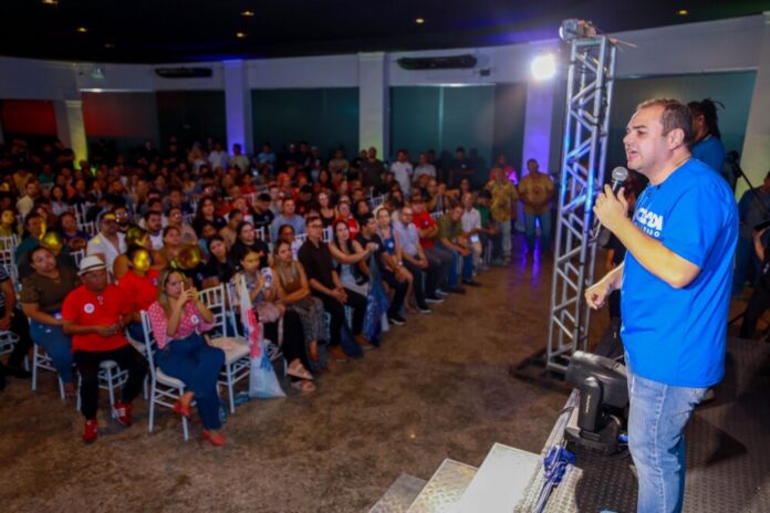 9c420aee-9de3-4aa7-8ac4-e72109ee66fa Do interior à capital, Roberto Cidade amplia diálogo e apresenta compromissos para o futuro do Amazonas