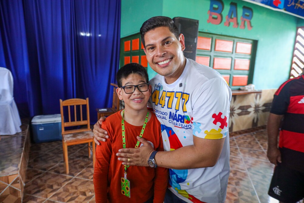 Autor do CAIC-TEA e JUVENTUDE TEA, Mário César Filho ganha reconhecimento de mães atípicas no Amazonas