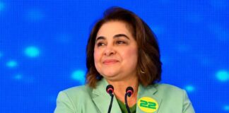 Em debate na TV, Professora Maria propõe integração entre ensino médio e técnico no Amazonas