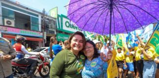 Maria do Carmo leva propostas de governo a moradores do bairro Betânia