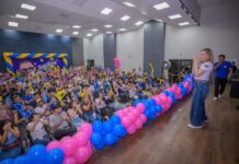 Thaisa Cidade reúne mais de 300 jovens e apresenta propostas de Roberto Cidade para a juventude do Amazonas