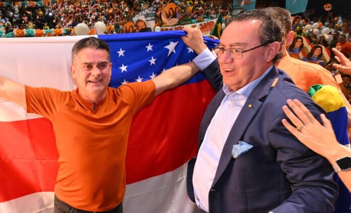 WhatsApp-Image-2026-09-22-at-19.06.19-e1790125351402-696x424 David Almeida anuncia encontro de Augusto Cury com lideranças em Manaus
