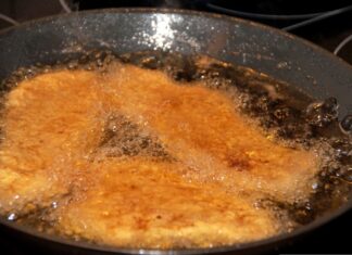 Manaus terá pontos de coleta para descarte correto do óleo de cozinha usado
