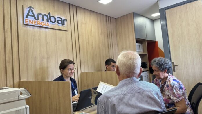Atendimento itinerante da Âmbar Energia leva serviços a dez comunidades de Manaus na nesta semana