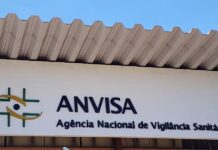 Perigo à saúde: Anvisa proíbe lote completo de suplementos alimentares sem fábrica comprovada © Rafa Neddermeyer/Agência Brasil